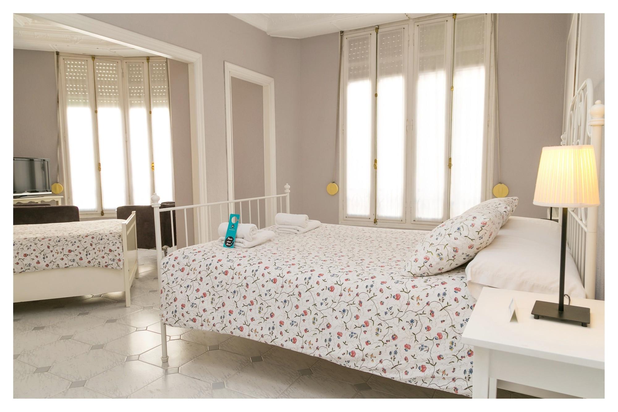 Hi Valencia Canovas Dış mekan fotoğraf